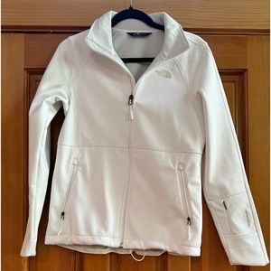 Northface Windwall jacket (small)